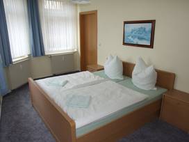 Gasthaus Rennsteig - Dreibettzimmer 03